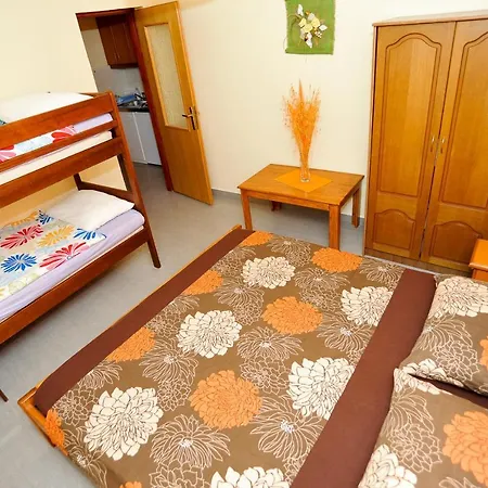 Marina Apartman