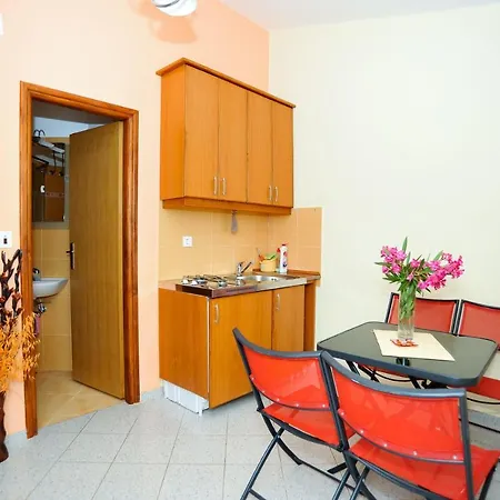 Apartment Marina *