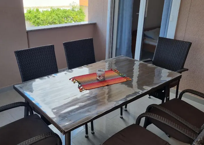Appartement Marina Vir